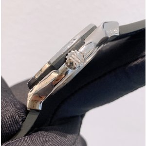 Hublot Classic Fusion Titanium Pave Diamonds 33mm